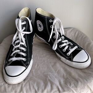 Men’s Black Converse Chuck Taylor High Top Sneakers - 11